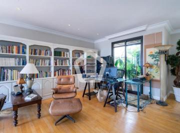 Apartamento · 260m² · 4 Quartos · 4 Vagas · Apartamento em Morumbi