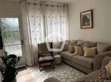 Casa · 180m² · 6 Quartos · 2 Vagas · Casa em Jardim da Gloria