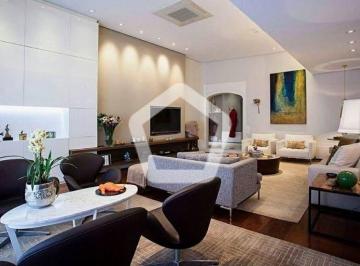 Apartamento · 600m² · 5 Quartos · 6 Vagas · Cobertura em Santa Cecília