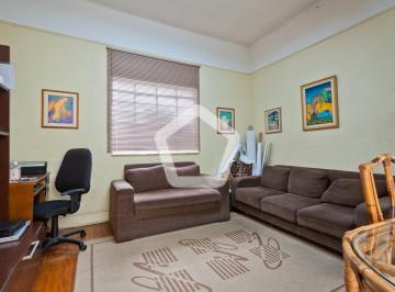 Casa · 207m² · 2 Quartos · 2 Vagas · Casa em Belém