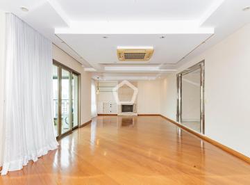 Apartamento · 280m² · 8 Quartos · 4 Vagas · Apartamento em Campo Belo