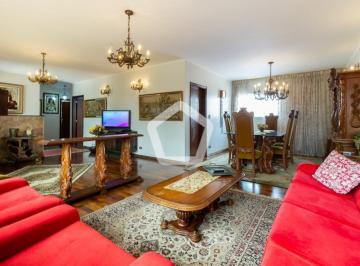 Casa · 242m² · 3 Quartos · 1 Vaga · Casa em Parque São Domingos