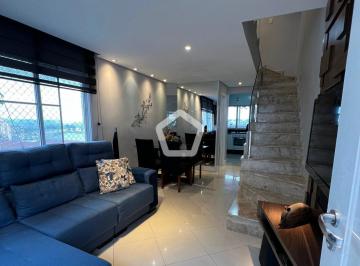 Casa · 72m² · 2 Quartos · 1 Vaga · Casa em Jardim Cristal