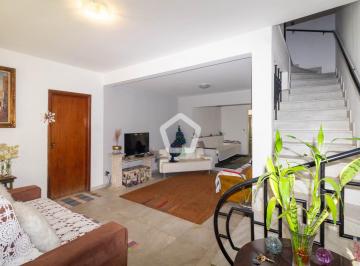 Casa · 260m² · 4 Quartos · 2 Vagas · Casa em Vila Monumento