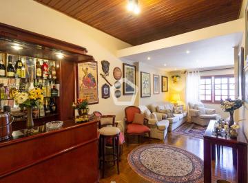 Casa · 260m² · 4 Quartos · 4 Vagas · Casa em Indianópolis