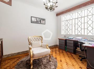 Casa · 300m² · 5 Quartos · 3 Vagas · Casa em Aclimação