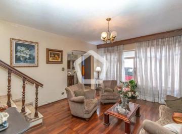 Casa · 163m² · 3 Quartos · 2 Vagas · Casa em Jardim Aeroporto