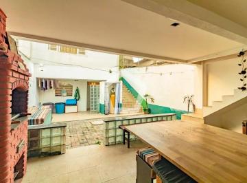 Casa · 180m² · 3 Quartos · 2 Vagas · Casa em Parque Imperial