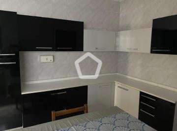 Casa · 195m² · 3 Quartos · 2 Vagas · Casa em PARQUE SANTA MADALENA