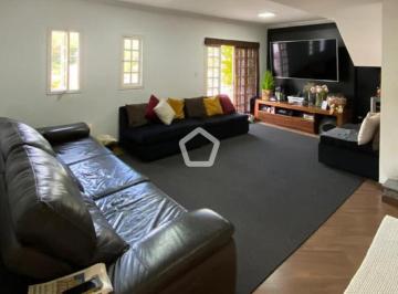 Casa · 120m² · 3 Quartos · 3 Vagas · Casa em Horto Florestal