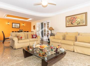 Casa · 350m² · 4 Quartos · 4 Vagas · Casa em Anil