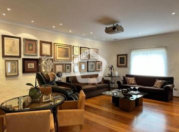 Apartamento · 370m² · 4 Quartos · 3 Vagas · Apartamento em Cerqueira César