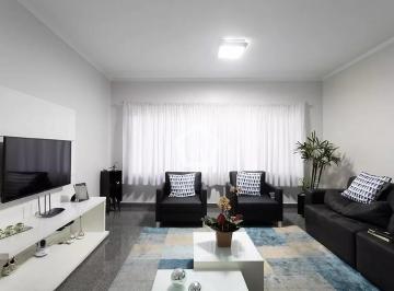 Casa · 500m² · 6 Quartos · 4 Vagas · Casa em Vila Regente Feijó