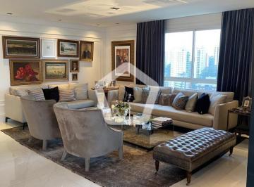Apartamento · 260m² · 8 Quartos · 4 Vagas · Apartamento em Vila Morumbi