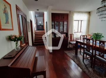 Casa · 250m² · 2 Quartos · 4 Vagas · Casa em Lapa