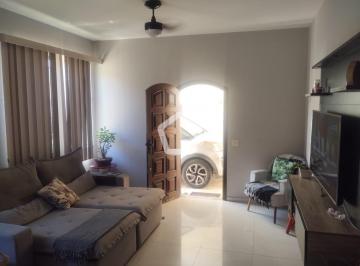 Casa · 200m² · 8 Quartos · 3 Vagas · Casa em Taquara