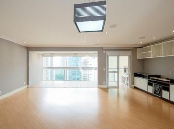 Apartamento · 125m² · 6 Quartos · 3 Vagas · Apartamento em Vila Olímpia
