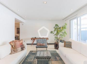 Casa · 400m² · 6 Quartos · 2 Vagas · Casa em Perdizes