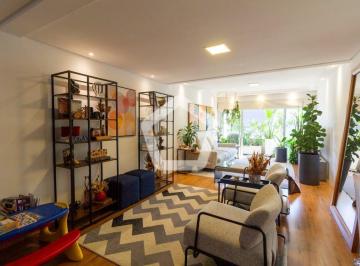 Casa · 272m² · 6 Quartos · 4 Vagas · Casa em Vila Mariana
