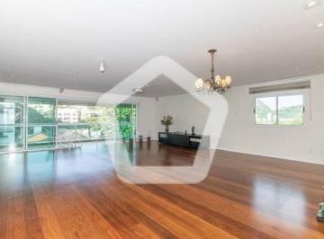 Apartamento · 241m² · 4 Quartos · 3 Vagas · Apartamento em Jardim Botânico