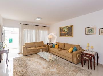 Casa · 375m² · 6 Quartos · 3 Vagas · Casa em Moema