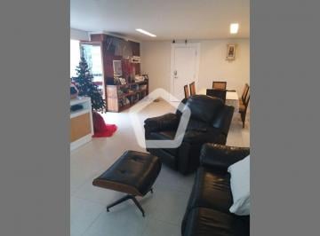 Apartamento · 197m² · 6 Quartos · 3 Vagas · Cobertura em Campo Belo