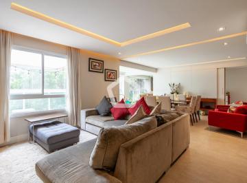 Apartamento · 222m² · 8 Quartos · 4 Vagas · Apartamento em Vila Olímpia