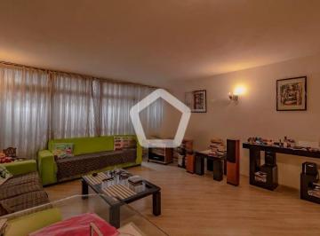 Casa · 400m² · 6 Quartos · 3 Vagas · Casa em Vila Alexandria