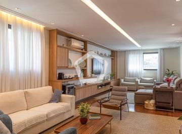Apartamento · 240m² · 8 Quartos · 3 Vagas · Apartamento em Higienópolis