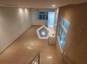 Casa · 180m² · 3 Quartos · 4 Vagas · Casa em Jardim Santa Emília