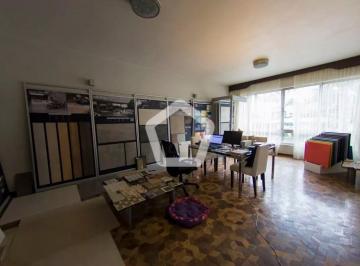 Casa · 270m² · 3 Quartos · 5 Vagas · Casa em Alto de Pinheiros