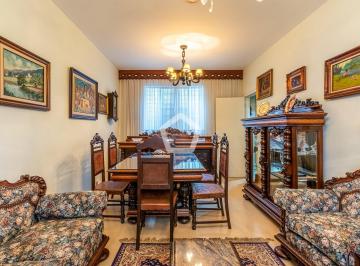 Casa · 210m² · 3 Quartos · 3 Vagas · Casa em Paraíso