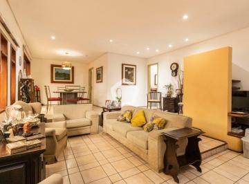 Casa · 177m² · 6 Quartos · 3 Vagas · Casa em Vila Ipojuca