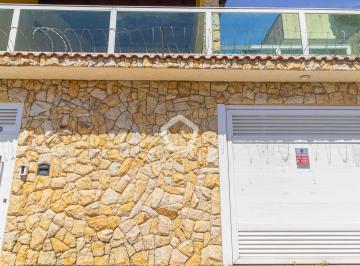 Casa · 200m² · 3 Quartos · 4 Vagas · Casa em VILA CURUÇÁ