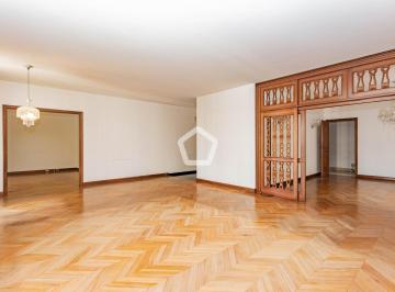 Apartamento · 270m² · 6 Quartos · 2 Vagas · Apartamento em Morro dos Ingleses
