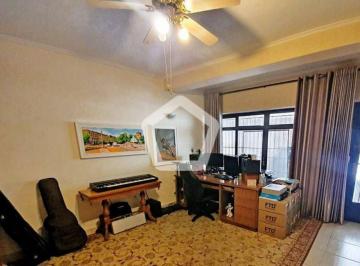 Casa · 240m² · 4 Quartos · 2 Vagas · Casa em Tatuapé