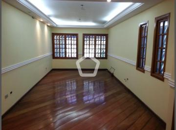 Casa · 170m² · 6 Quartos · 6 Vagas · Casa em Vila Mazzei