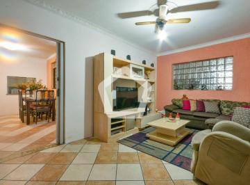Casa · 180m² · 3 Quartos · 2 Vagas · Casa em Jardim da Gloria