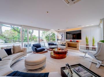 Casa · 380m² · 6 Quartos · 3 Vagas · Casa em Jardim Petrópolis