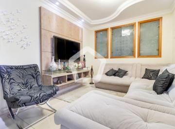 Casa · 200m² · 5 Quartos · 2 Vagas · Casa em Chácara Mafalda