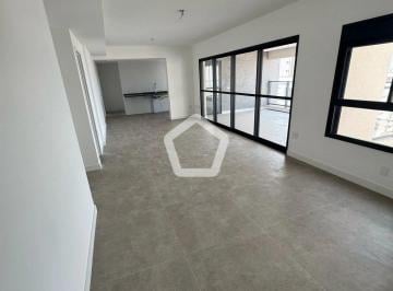 Apartamento · 141m² · 6 Quartos · 2 Vagas · Apartamento em Mirandópolis