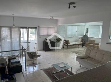 Apartamento · 128m² · 3 Quartos · 2 Vagas · Apartamento em Chácara Inglesa