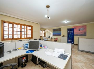 Casa · 240m² · 3 Quartos · 5 Vagas · Casa em Planalto Paulista