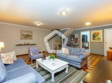 Casa · 122m² · 3 Quartos · 2 Vagas · Casa em Jardim Caravelas