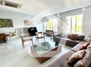 Apartamento · 160m² · 3 Quartos · 1 Vaga · Apartamento em Humaitá
