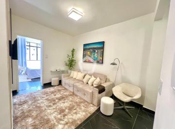 Apartamento · 44m² · 2 Quartos · Apartamento em Bela Vista