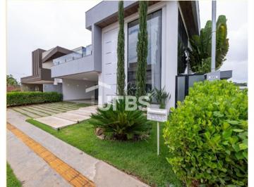 Casa · 253m² · 4 Quartos · 4 Vagas · Sobrado no Jardins Porto