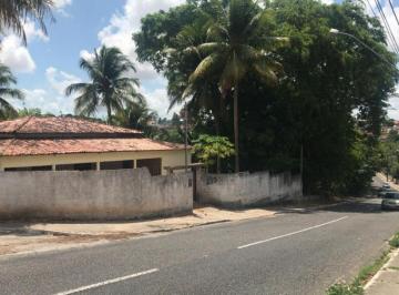 Casa · 5500m² · 4 Quartos · CASA COM ÁREA NO BAIRRO DE JAGUARIBE