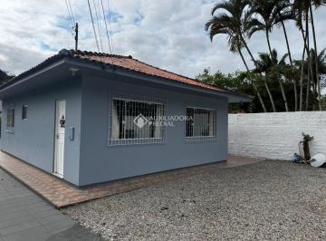 Casa · 447m² · 4 Quartos · Casa 3 quartos caminho dos Açores