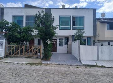 Casa · 57m² · 2 Quartos · 1 Vaga · Sobrado duplex à venda, 2 quartos no bairro Rio Vermelho